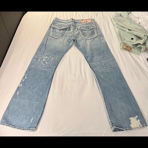 Used - light denim jeans - Picture 4 of 4